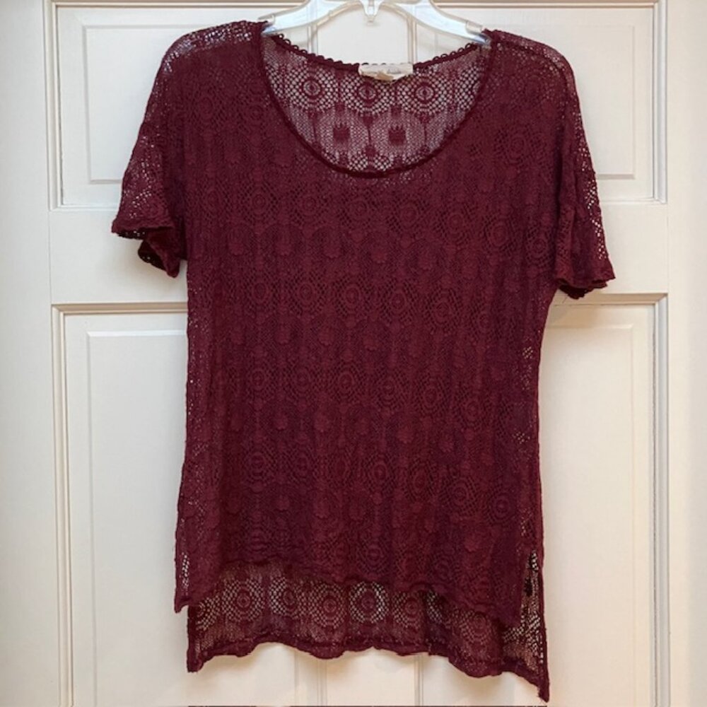 Painted Threads burgundy crochet top size S